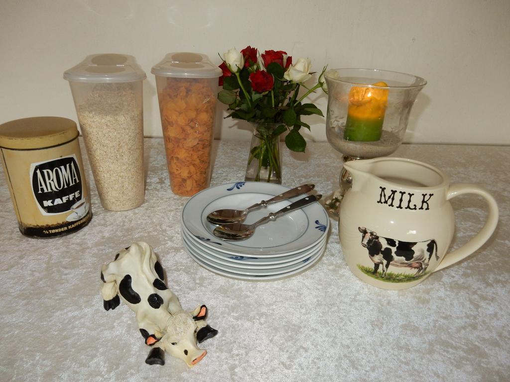 Den Gamle Kostald Bed & Breakfast Holsted 외부 사진