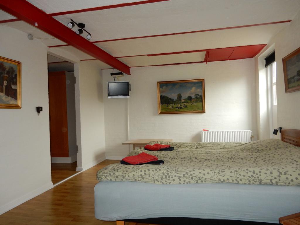 Den Gamle Kostald Bed & Breakfast Holsted 객실 사진