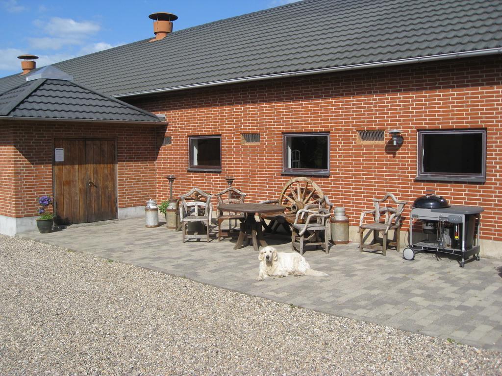 Den Gamle Kostald Bed & Breakfast Holsted 외부 사진