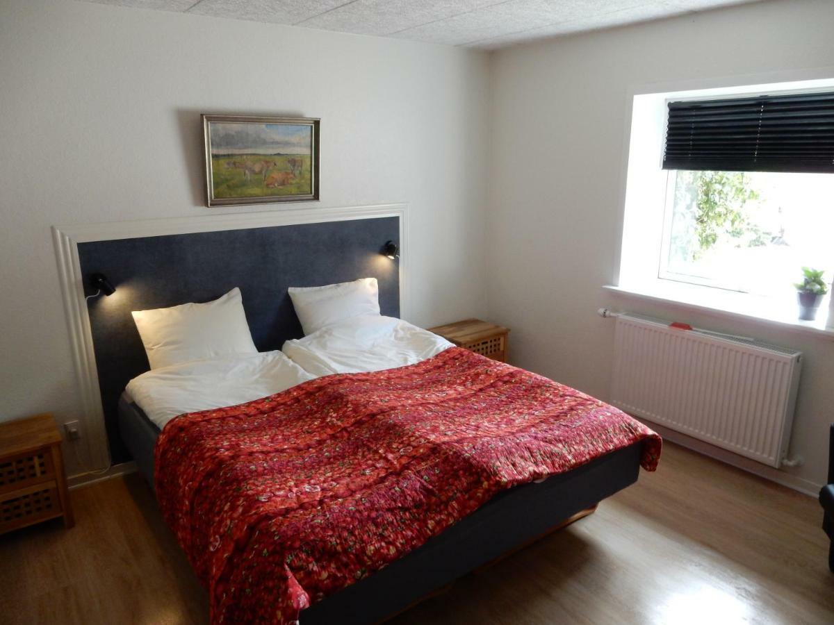 Den Gamle Kostald Bed & Breakfast Holsted 외부 사진