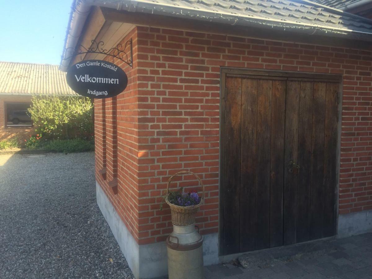 Den Gamle Kostald Bed & Breakfast Holsted 외부 사진