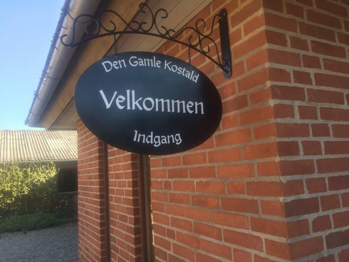 Den Gamle Kostald Bed & Breakfast Holsted 외부 사진